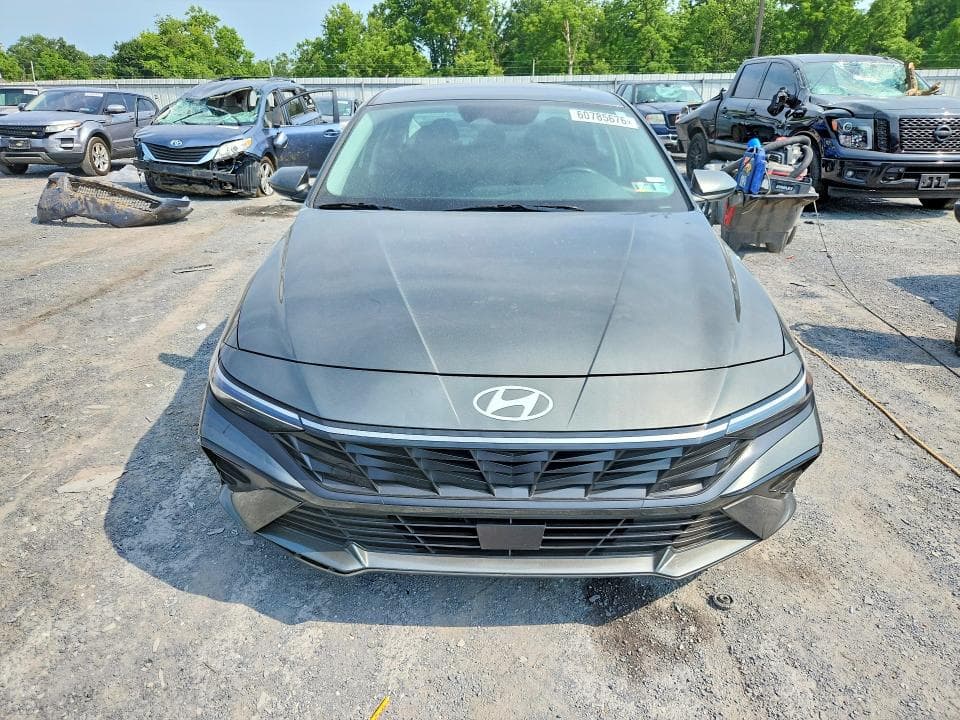 2024 HYUNDAI ELANTRA SEL 5