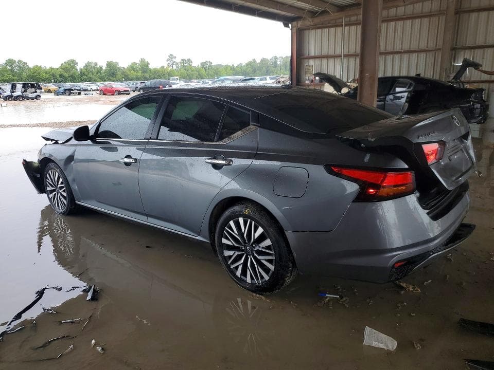 2023 NISSAN ALTIMA SV 2