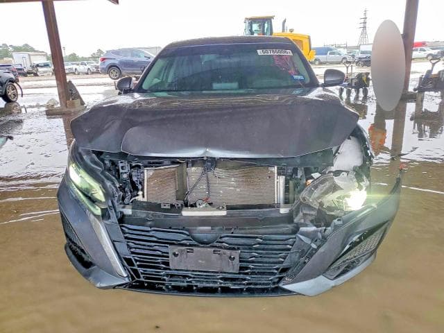 2023 NISSAN ALTIMA SV 5