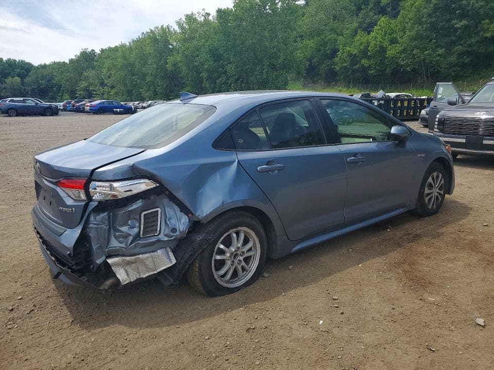 2021 TOYOTA COROLLA LE 3