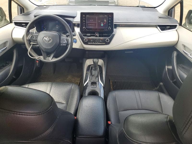 2021 TOYOTA COROLLA LE 8