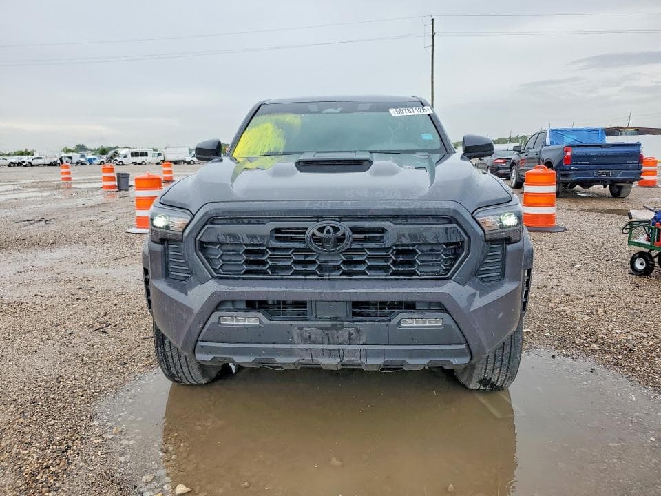 2024 TOYOTA TACOMA TRD SPORT 5