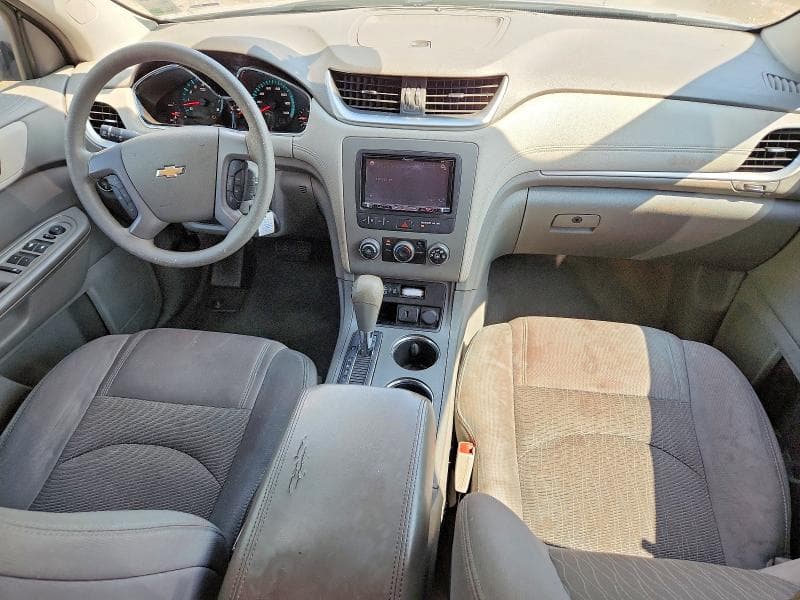 2017 CHEVROLET TRAVERSE LS 8
