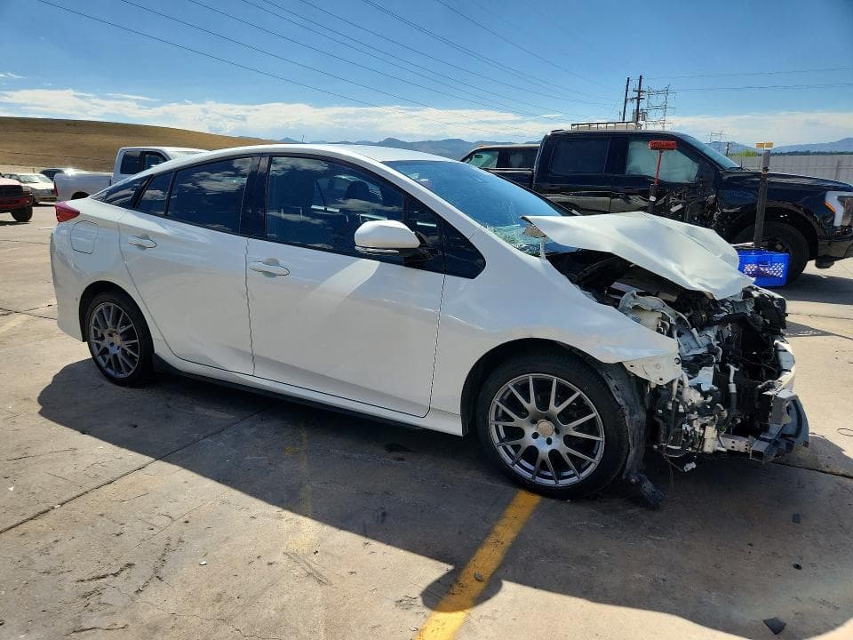 2017 TOYOTA PRIUS PRIME ADVANCED 4