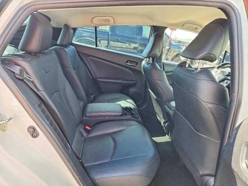 2017 TOYOTA PRIUS PRIME ADVANCED 10