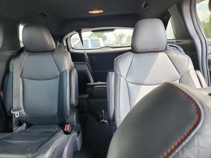 2022 TOYOTA SIENNA XSE XSE 10