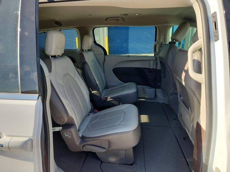 2019 CHRYSLER PACIFICA TOURING L TOURING L 11