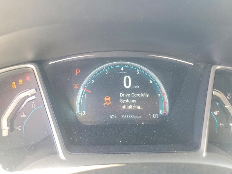 2018 HONDA CIVIC EX 9