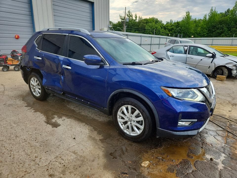 2017 NISSAN ROGUE S 4