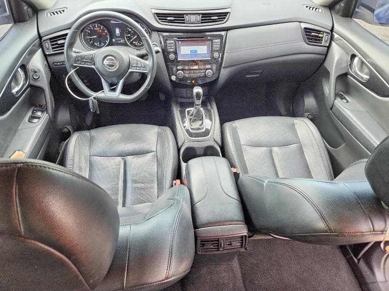 2017 NISSAN ROGUE S 8