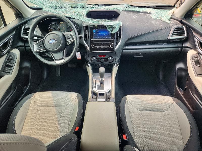2021 SUBARU FORESTER 8