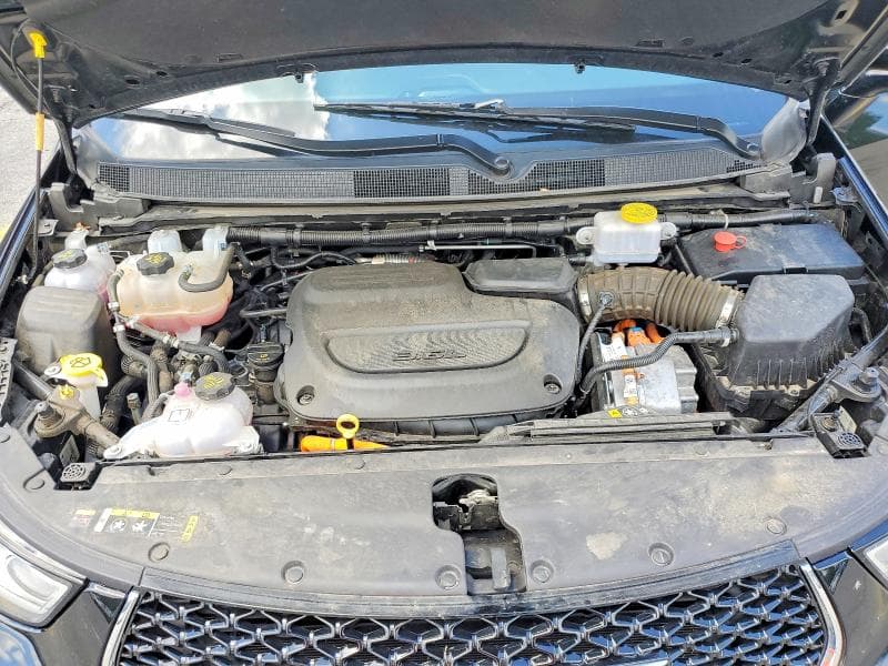 2024 CHRYSLER PACIFICA HYBRID SELECT 12