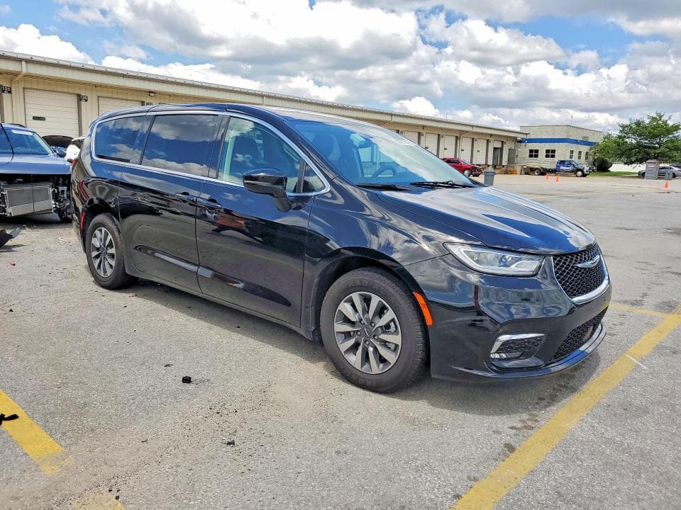 2024 CHRYSLER PACIFICA HYBRID SELECT 4