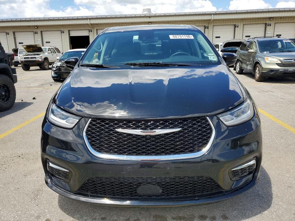 2024 CHRYSLER PACIFICA HYBRID SELECT 5