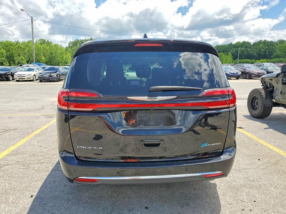 2024 CHRYSLER PACIFICA HYBRID SELECT 6