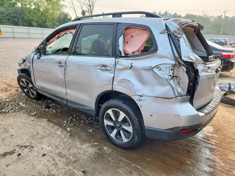 2017 SUBARU FORESTER 2.5I PREMIUM 2