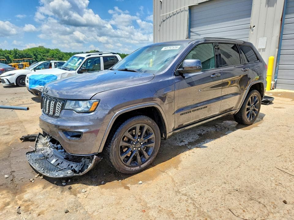2021 JEEP GRAND CHEROKEE LAREDO - 1