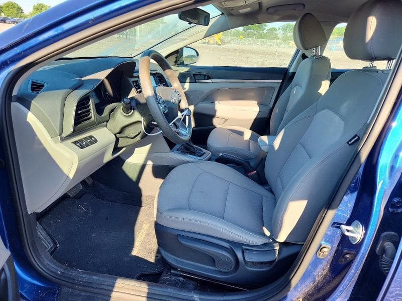 2020 HYUNDAI ELANTRA SEL 7