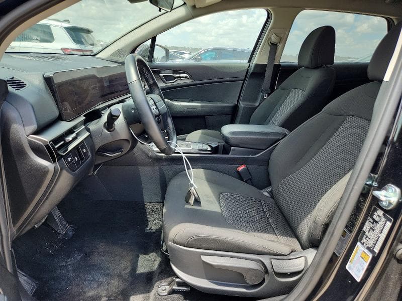 2026 KIA SPORTAGE LX LX 8