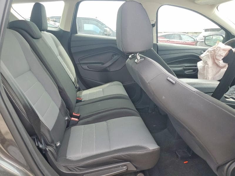 2017 FORD ESCAPE S 11