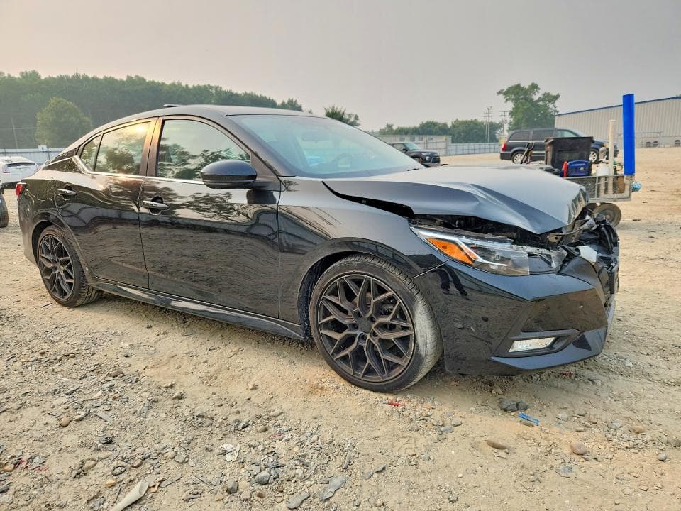 2022 NISSAN SENTRA SR 4