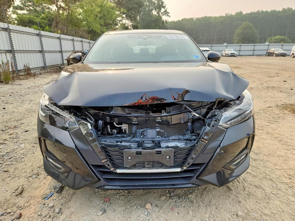 2022 NISSAN SENTRA SR 5