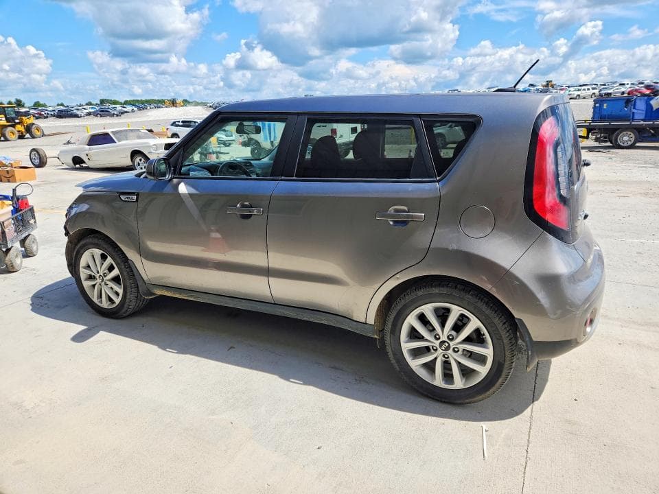 2018 KIA SOUL + 2