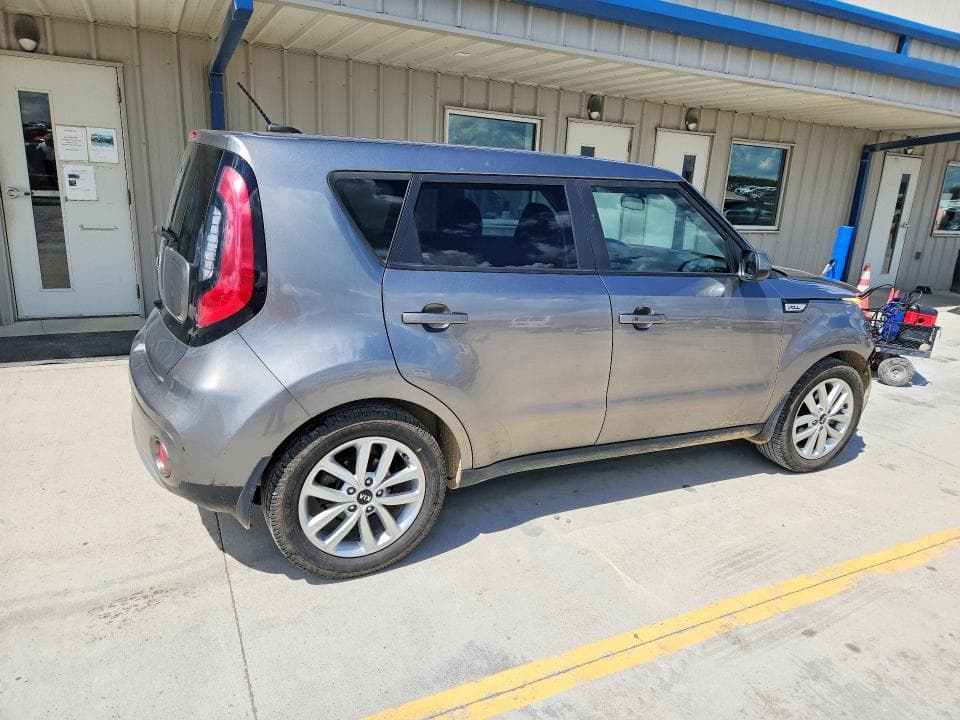 2018 KIA SOUL + 3