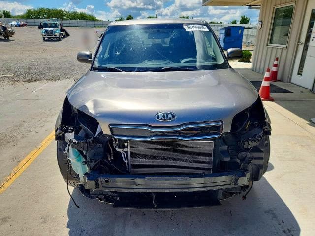 2018 KIA SOUL + 5