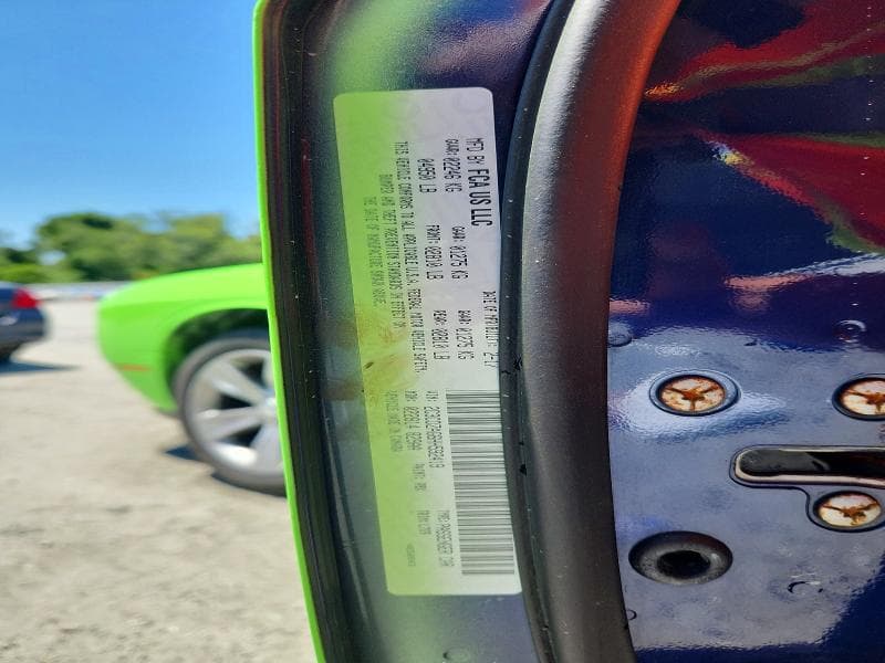 2017 DODGE CHALLENGER SXT 12