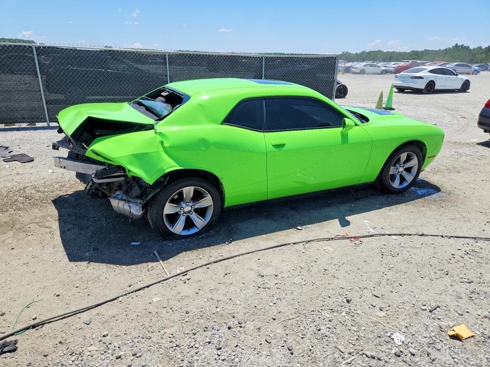 2017 DODGE CHALLENGER SXT 3