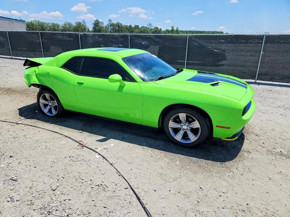 2017 DODGE CHALLENGER SXT 4