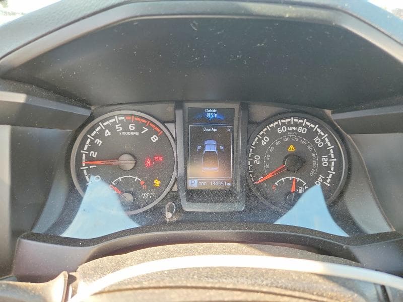 2020 TOYOTA TACOMA SR 9