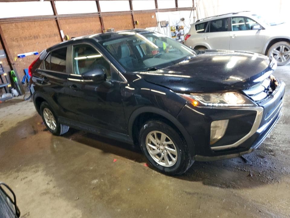 2019 MITSUBISHI ECLIPSE CROSS ES 4