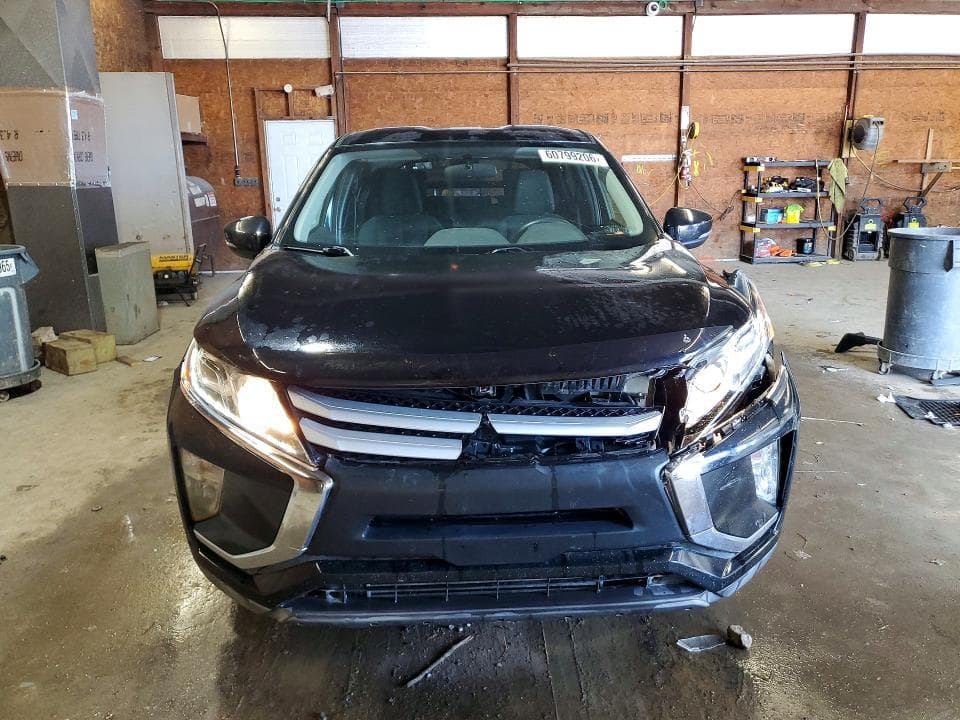 2019 MITSUBISHI ECLIPSE CROSS ES 5