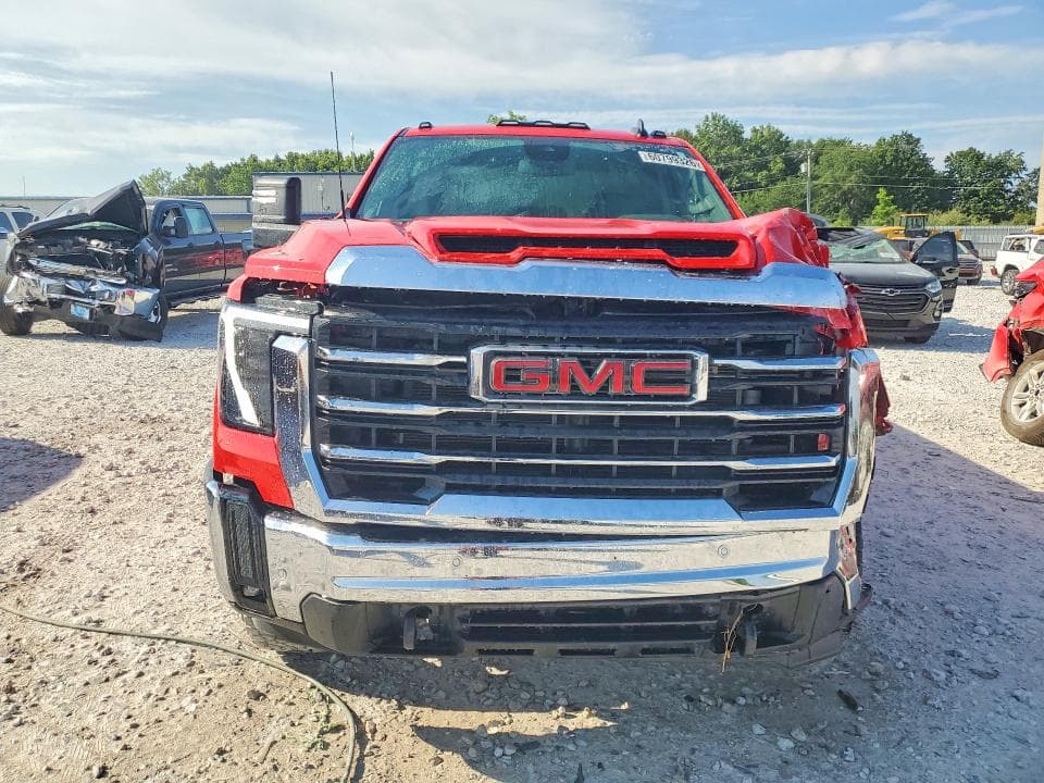 2025 GMC SIERRA K3500 SLE 5
