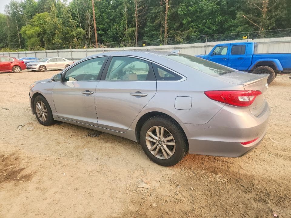 2017 HYUNDAI SONATA SE 2