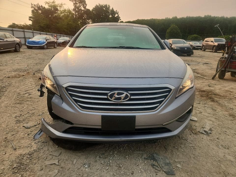 2017 HYUNDAI SONATA SE 5