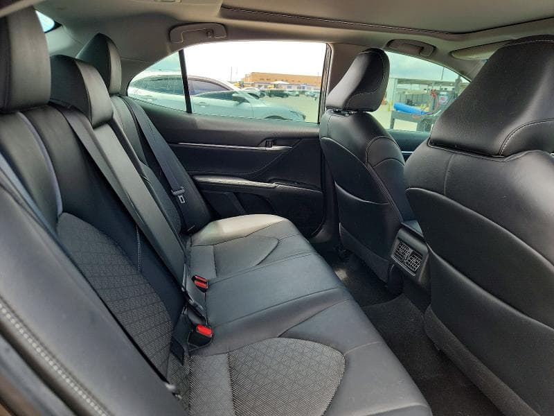 2018 TOYOTA CAMRY XSE 10