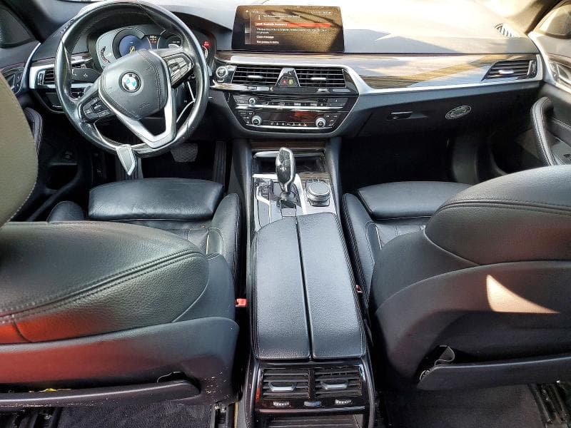 2019 BMW 530 I 8