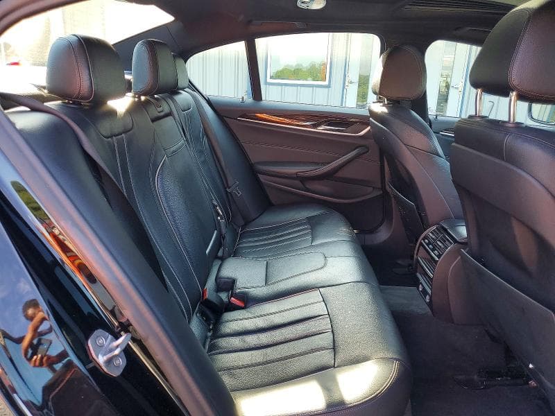 2019 BMW 530 I 10