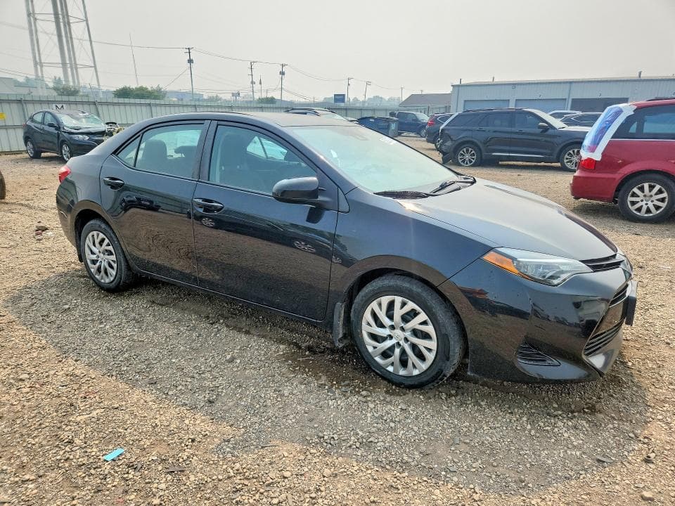 2019 TOYOTA COROLLA LE 4