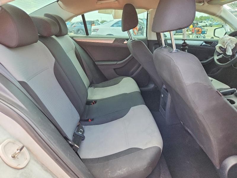 2018 VOLKSWAGEN JETTA S 10