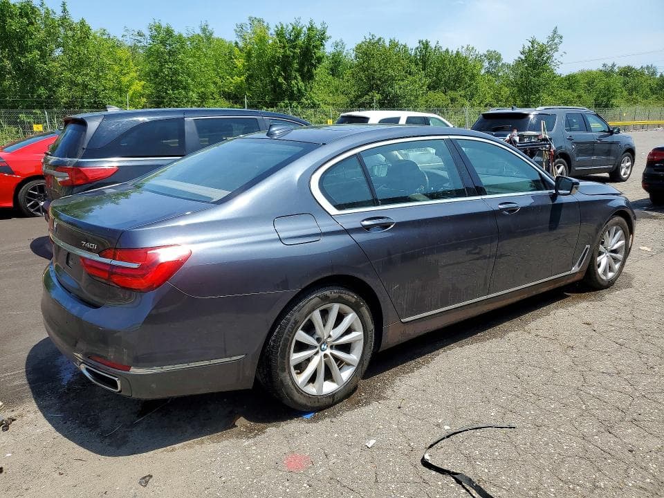 2018 BMW 740 XI 3