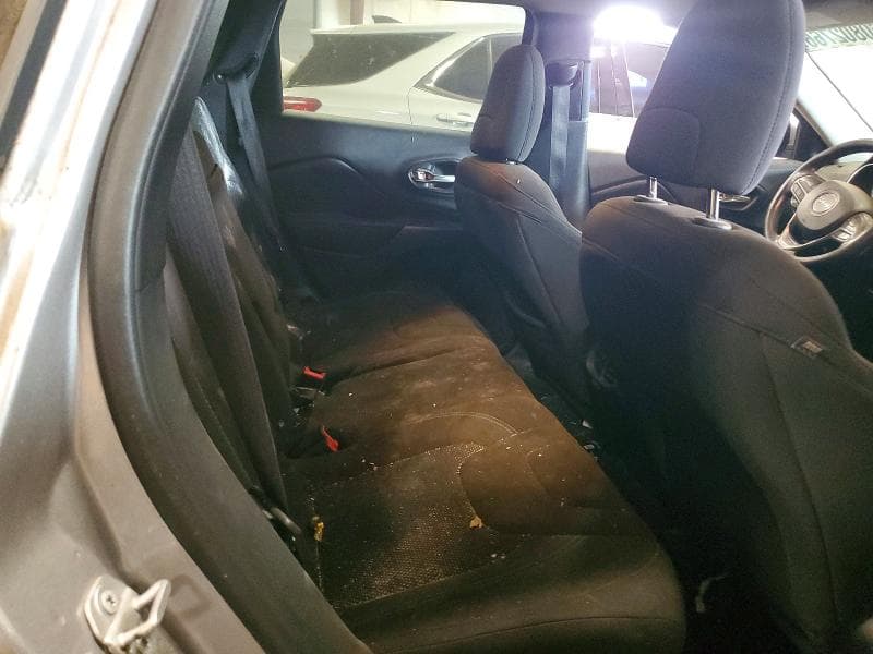 2019 JEEP CHEROKEE LATITUDE 10