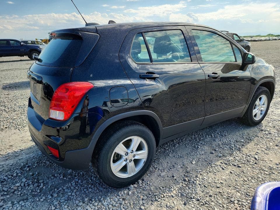 2017 CHEVROLET TRAX LS 3