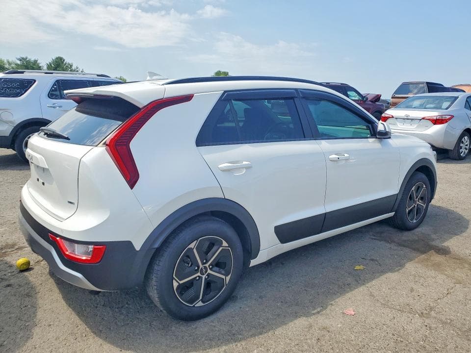 2025 KIA NIRO EX 3