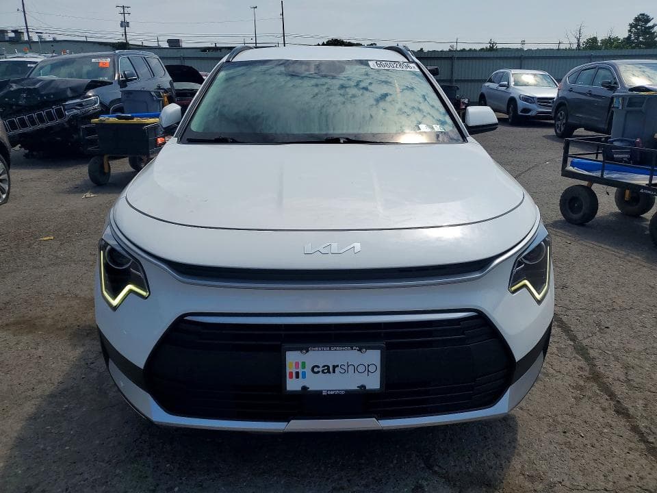 2025 KIA NIRO EX 5