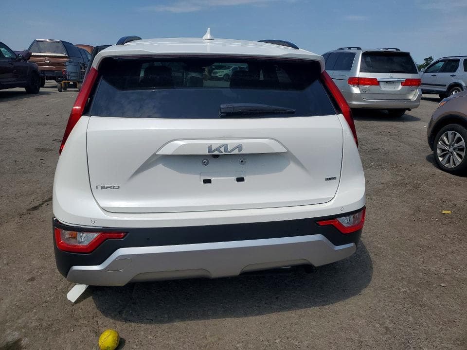 2025 KIA NIRO EX 6