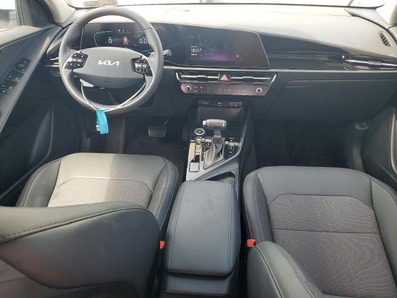 2025 KIA NIRO EX 8